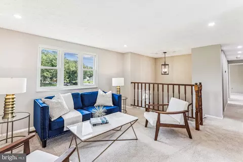 7006 Bedrock Rd, Alexandria, VA 22306