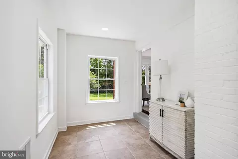 Entry Way - 7035 Calamo St, Springfield, VA 22150 photo 2 of 2