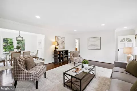 Living - 7035 Calamo St, Springfield, VA 22150 photo 1 of 5
