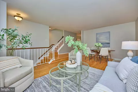 7084 Solomon Seal Ct, Springfield, VA 22152 photo 6