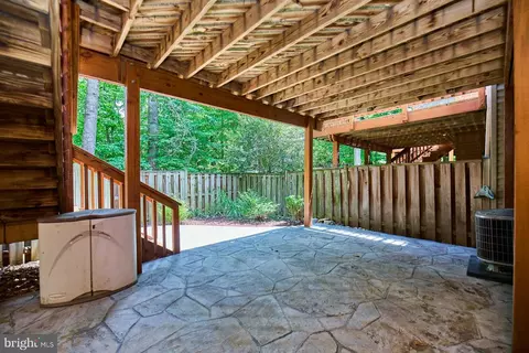 7084 Solomon Seal Ct, Springfield, VA 22152 photo 39