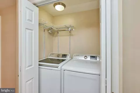 7084 Solomon Seal Ct, Springfield, VA 22152 photo 36