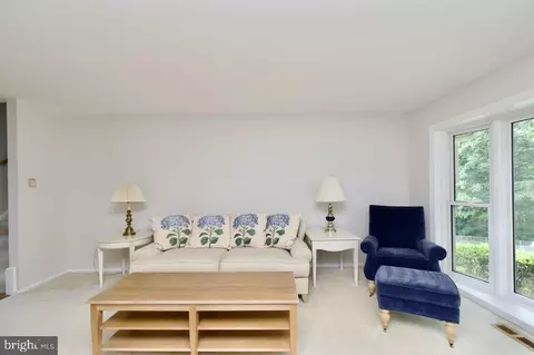 6436 Northanna Dr, Springfield, VA 22150 photo 7