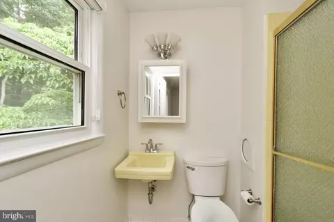 6436 Northanna Dr, Springfield, VA 22150 photo 32