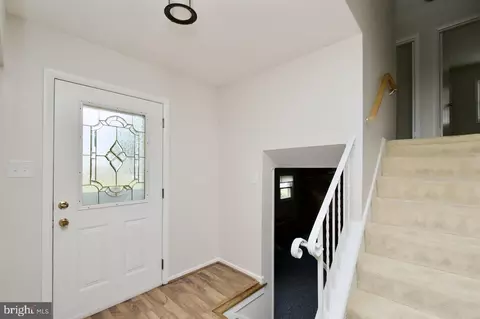 6436 Northanna Dr, Springfield, VA 22150 photo 5