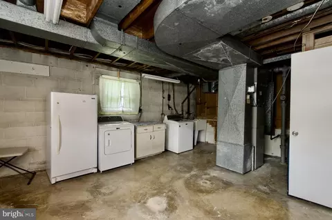 6436 Northanna Dr, Springfield, VA 22150 photo 38