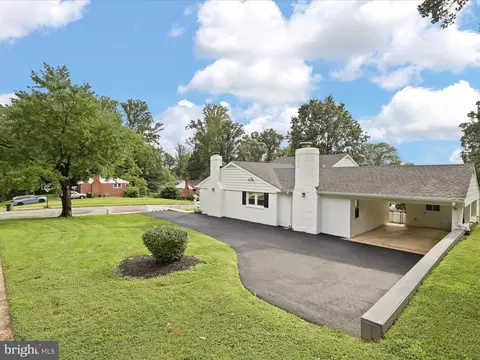 7900 Gosport Ln, Springfield, VA 22151 photo 16