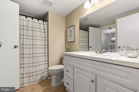 9032 Golden Leaf Ct, Springfield, VA 22153 photo 24