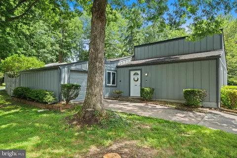 Exterior - 12201 Nutmeg Ln, Reston, VA 20191 photo 3 of 10