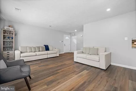 Other - 12201 Nutmeg Ln, Reston, VA 20191 photo 4 of 9