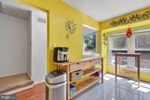 Other - 8508 Laurel Oak Dr, Springfield, VA 22153 photo 1 of 8