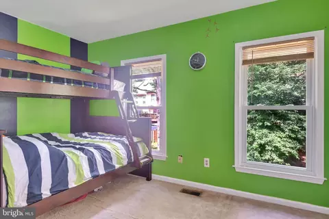 Bedroom - 8508 Laurel Oak Dr, Springfield, VA 22153 photo 1 of 3