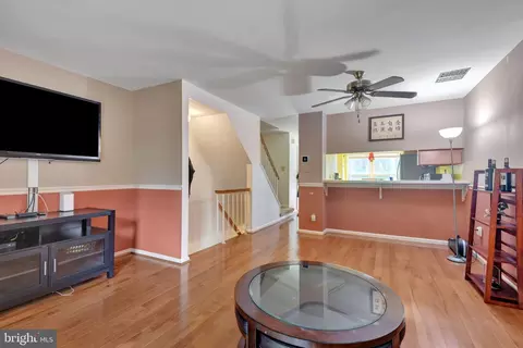 Other - 8508 Laurel Oak Dr, Springfield, VA 22153 photo 2 of 8