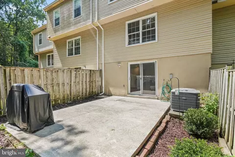 8913 Shamrock Ct, Springfield, VA 22152 photo 35
