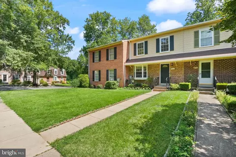 8913 Shamrock Ct, Springfield, VA 22152 photo 51