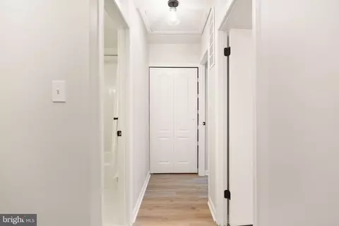 8913 Shamrock Ct, Springfield, VA 22152 photo 16