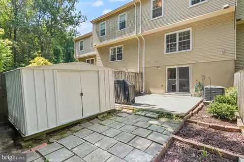 8913 Shamrock Ct, Springfield, VA 22152 photo 37