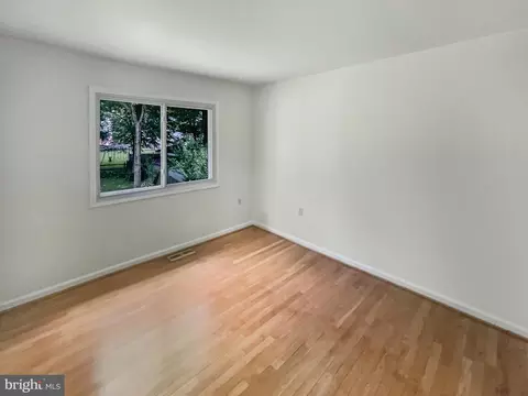 9604 Braddock Rd, Fairfax, VA 22032 photo 22
