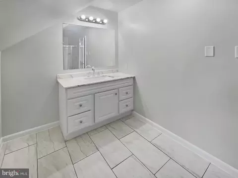 9604 Braddock Rd, Fairfax, VA 22032 photo 28