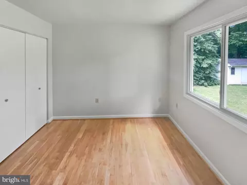 9604 Braddock Rd, Fairfax, VA 22032 photo 25