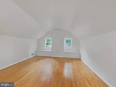 9604 Braddock Rd, Fairfax, VA 22032 photo 33