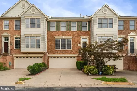 6260 Harbin Dr, Alexandria, VA 22310