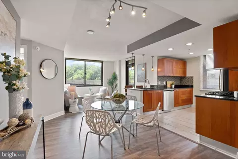 2451 Midtown Ave #718, Alexandria, VA 22303
