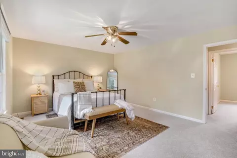 7208 Flower Tuft Ct, Springfield, VA 22153 photo 27