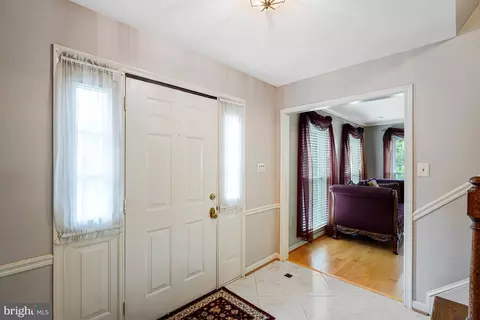 Entry Way - 4305 Warner Ln, Chantilly, VA 20151 photo 1 of 8