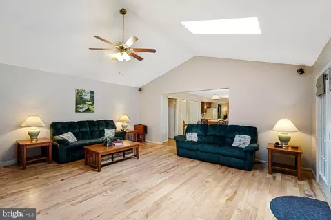 Other - 4305 Warner Ln, Chantilly, VA 20151 photo 6 of 16
