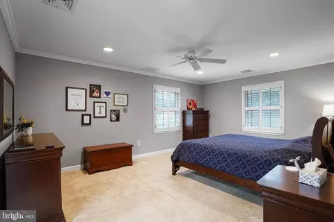 10808 Midsummer Dr, Reston, VA 20191 photo 19