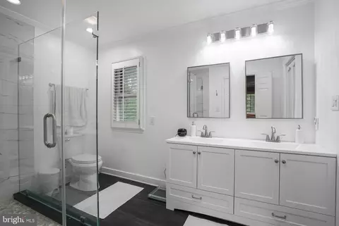 10808 Midsummer Dr, Reston, VA 20191 photo 21