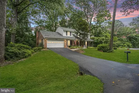 10808 Midsummer Dr, Reston, VA 20191 photo 41
