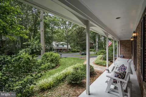 10808 Midsummer Dr, Reston, VA 20191 photo 39