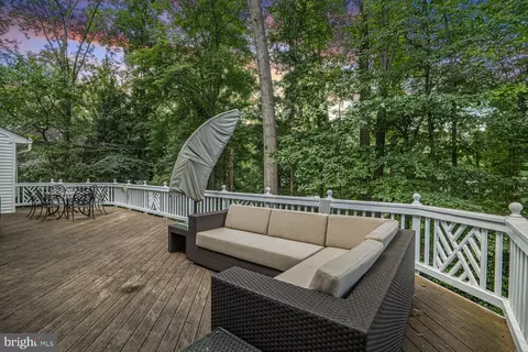 10808 Midsummer Dr, Reston, VA 20191 photo 36