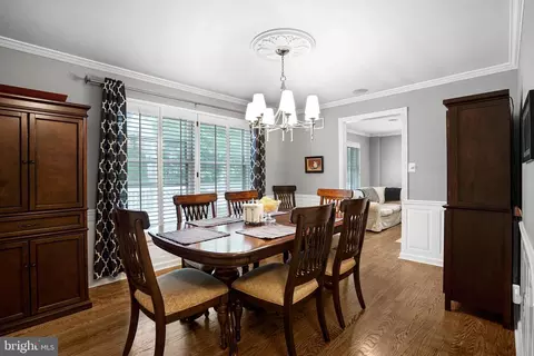 10808 Midsummer Dr, Reston, VA 20191 photo 7