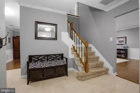 10808 Midsummer Dr, Reston, VA 20191 photo 18