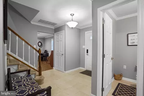 10808 Midsummer Dr, Reston, VA 20191 photo 28