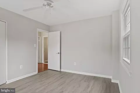8120 Sleepy View Ln, Springfield, VA 22153 photo 28