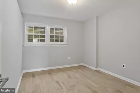 8120 Sleepy View Ln, Springfield, VA 22153 photo 31