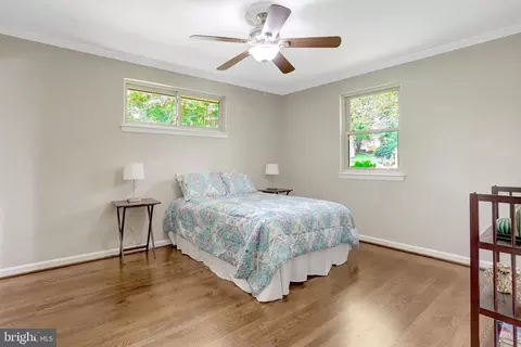 8449 Thames St, Springfield, VA 22151 photo 24