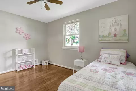 8449 Thames St, Springfield, VA 22151 photo 22