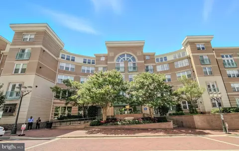 12001 Market St #428, Reston, VA 20190