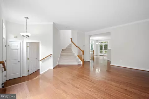 6696 Debra Lu Way, Springfield, VA 22150 photo 5