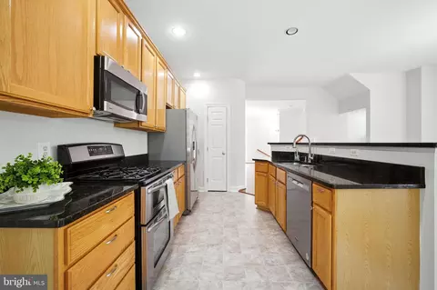 6696 Debra Lu Way, Springfield, VA 22150 photo 13