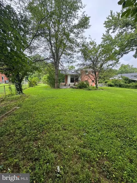 1935 Great Falls St, Mclean, VA 22101 photo 6