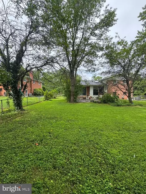 1935 Great Falls St, Mclean, VA 22101 photo 8