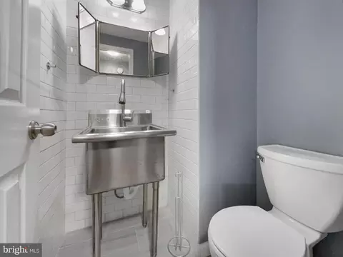 7227 Gentian Ct, Springfield, VA 22152 photo 35