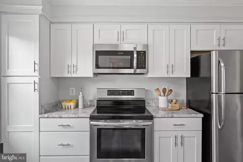 3085 Covington St, Fairfax, VA 22031 photo 11