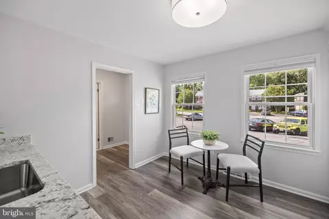 3085 Covington St, Fairfax, VA 22031 photo 9
